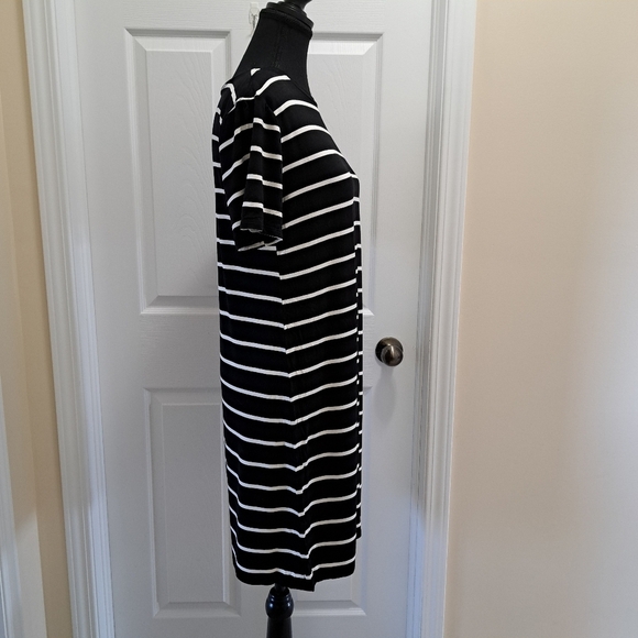 ❤️ BCBGeneration 2 Pack Dresses Black White Striped Solid Women's Medium Dresses - Picture 3 of 16